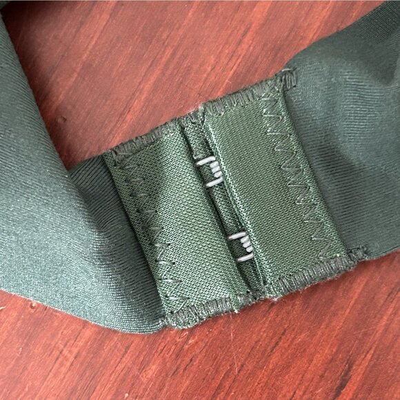 Lucky brand green padded wireless Tshirt lounge bra Medium Preppy Holiday Sport - Picture 5 of 9